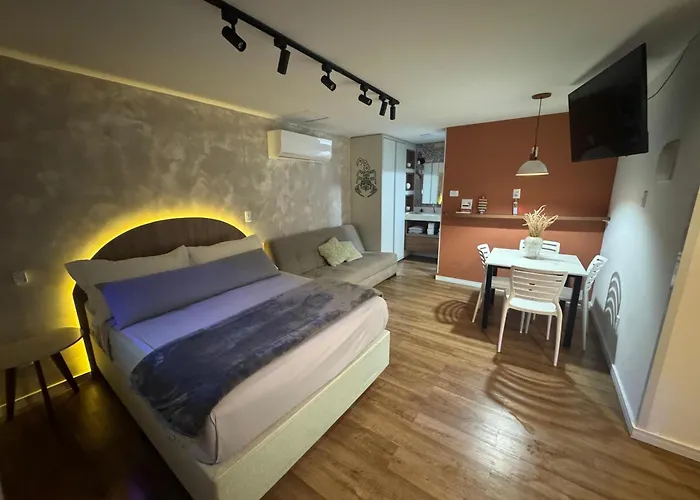 Pousada Ilha Do Campeche - 80M Da Praia -15 Min Aeroporto Florianopolis